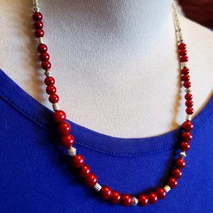 20" Silver Tone and Red Glass Bead Strand Necklace Casual Style Fashion Design